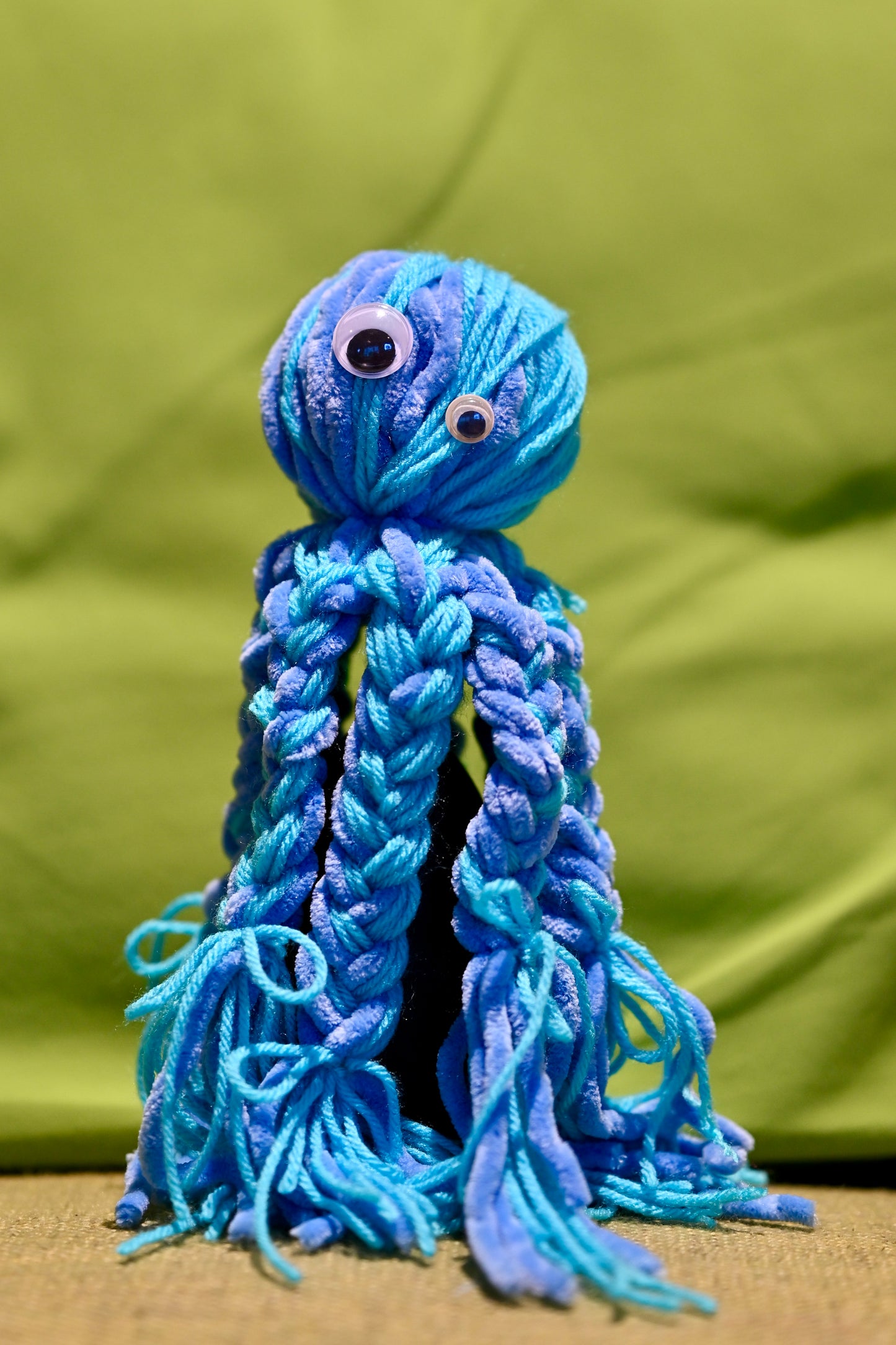 small/medium octopus